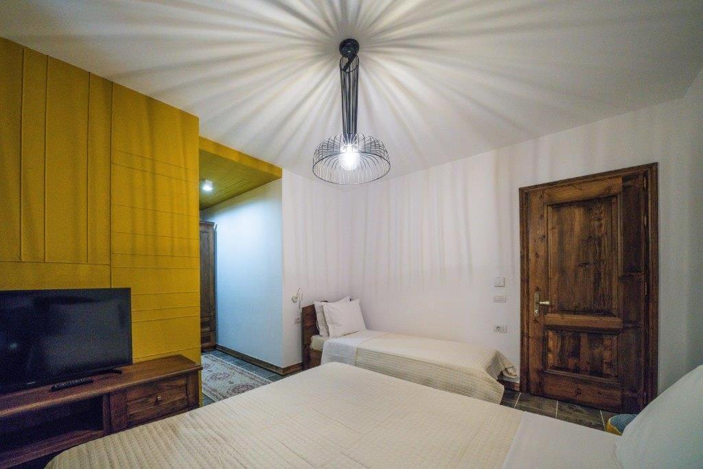 Korca Boutique Hotel Exteriör bild